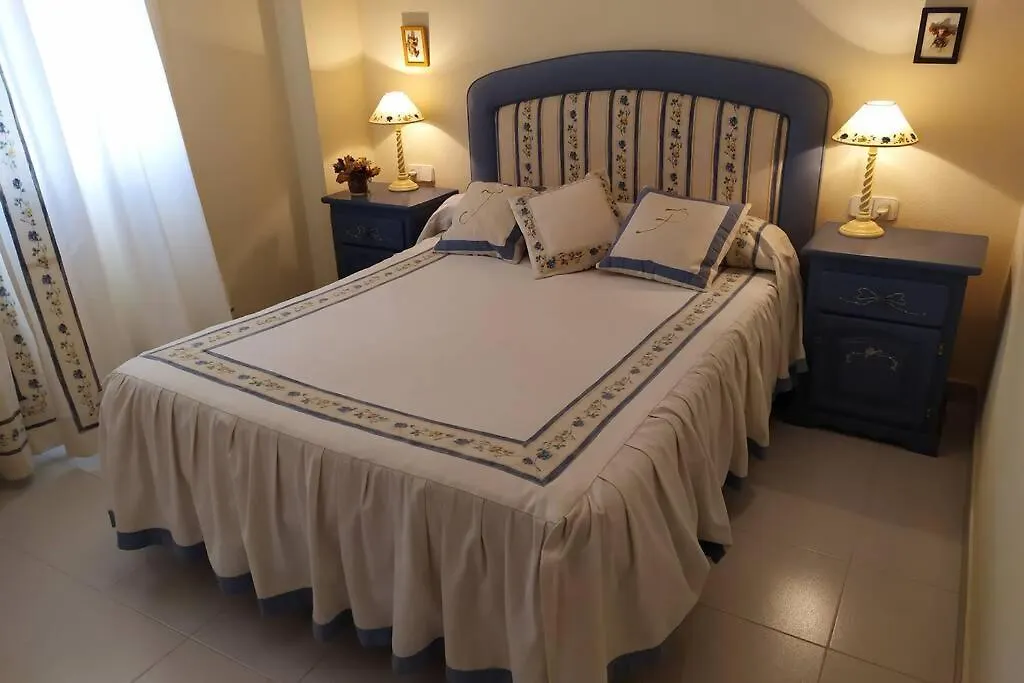 Apartamento Acogedor Apartamento A 100 M. De Pinares Y Playa Rota 0*,  España